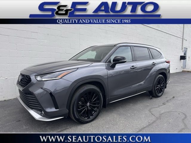 2023 Toyota Highlander XSE