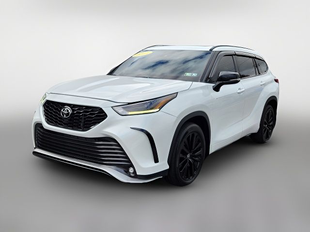 2023 Toyota Highlander XSE