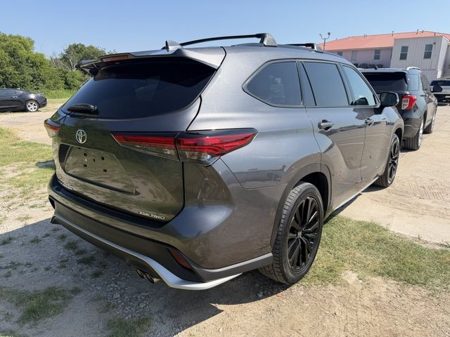 2023 Toyota Highlander XSE