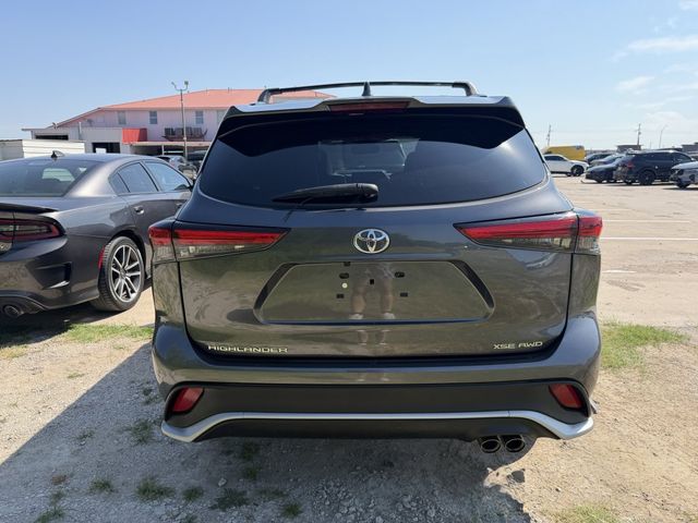 2023 Toyota Highlander XSE