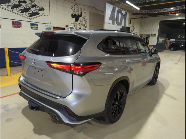 2023 Toyota Highlander XSE