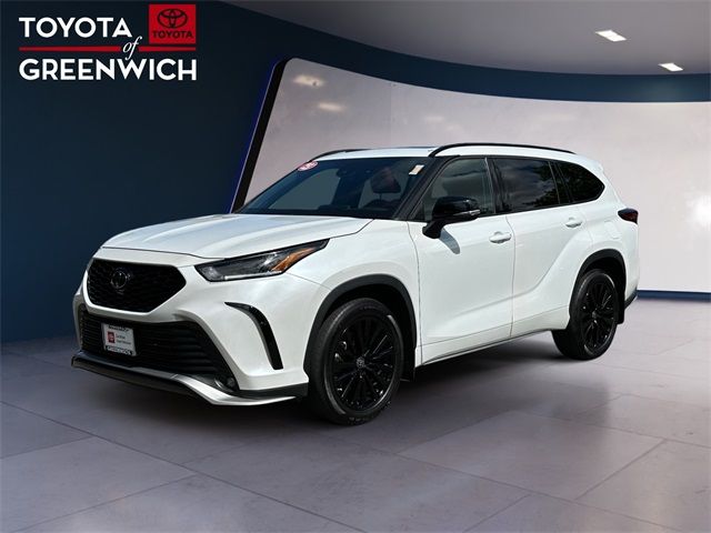 2023 Toyota Highlander XSE