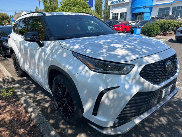 2023 Toyota Highlander XSE