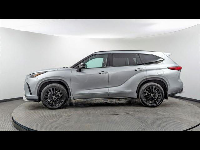 2023 Toyota Highlander XSE