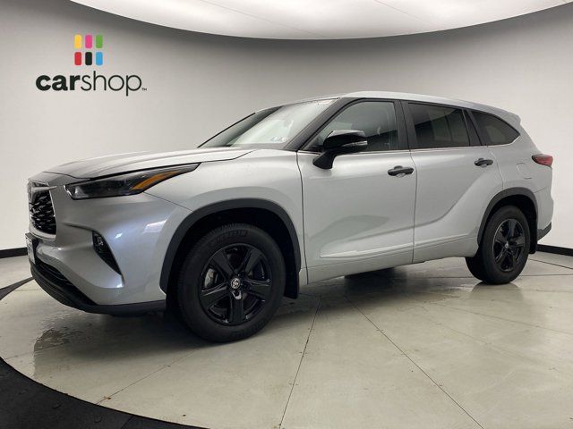 2023 Toyota Highlander LE