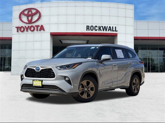 2023 Toyota Highlander Hybrid Bronze Edition