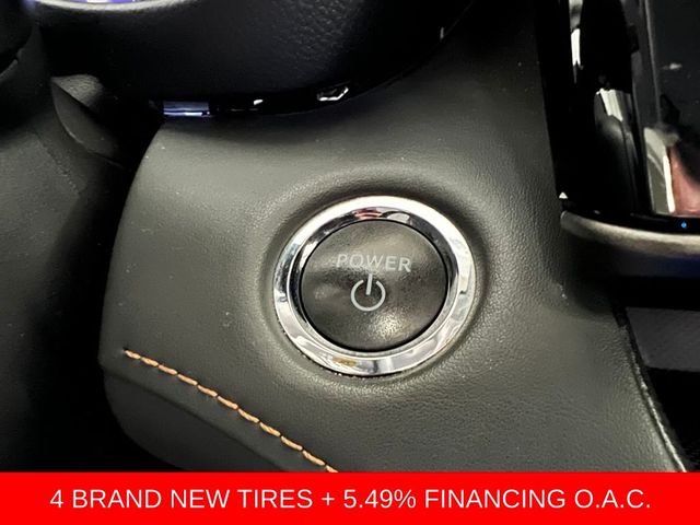 2023 Toyota Highlander Hybrid Bronze Edition
