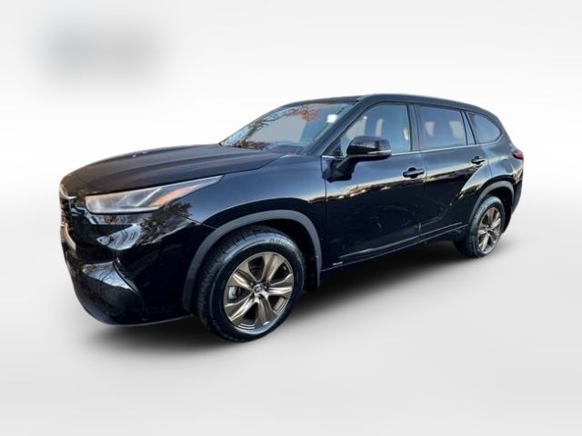 2023 Toyota Highlander Hybrid Bronze Edition