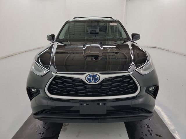 2023 Toyota Highlander Hybrid LE