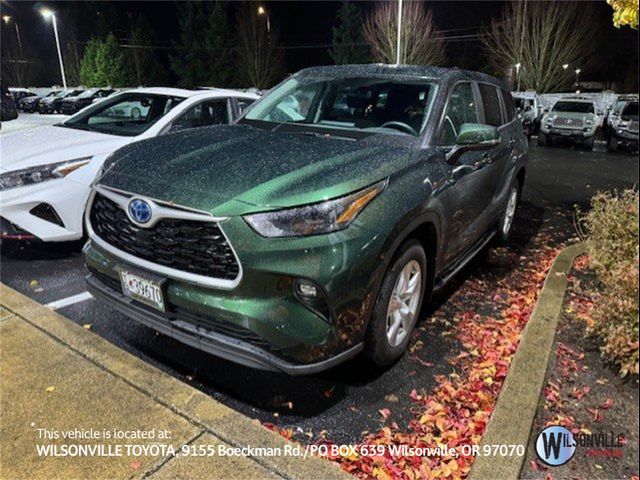 2023 Toyota Highlander Hybrid LE