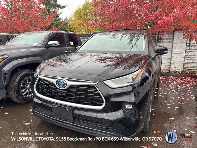 2023 Toyota Highlander Hybrid LE