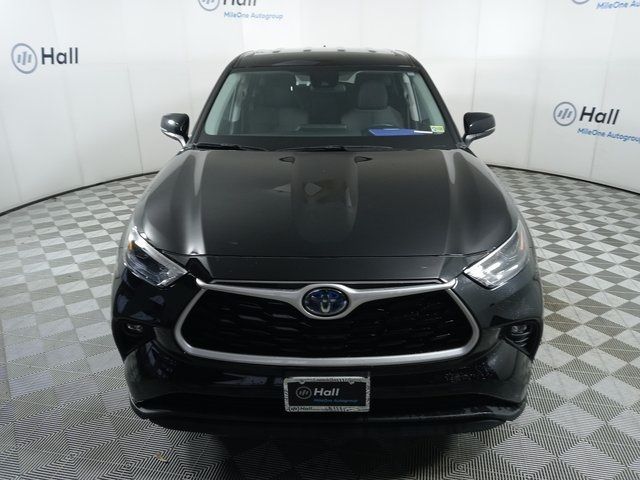 2023 Toyota Highlander Hybrid LE