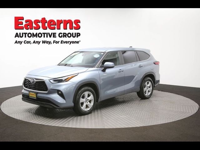 2023 Toyota Highlander Hybrid LE