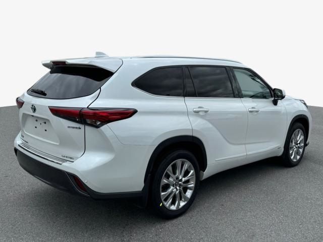 2023 Toyota Highlander Hybrid Limited