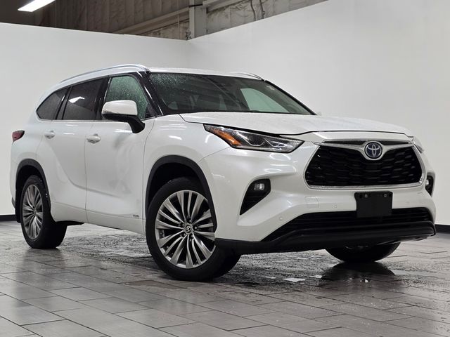 2023 Toyota Highlander Hybrid Limited