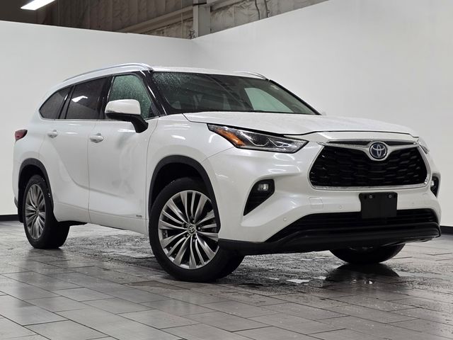 2023 Toyota Highlander Hybrid Limited