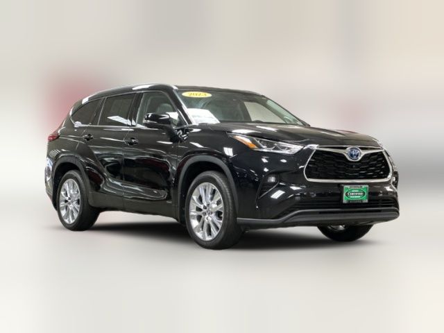 2023 Toyota Highlander Hybrid Limited