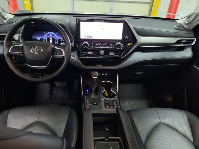 2023 Toyota Highlander Hybrid Limited