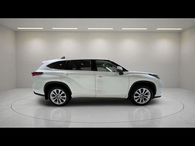 2023 Toyota Highlander Hybrid Limited