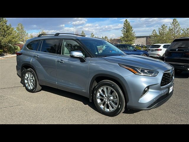 2023 Toyota Highlander Hybrid Limited