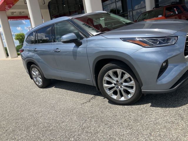 2023 Toyota Highlander Hybrid Limited