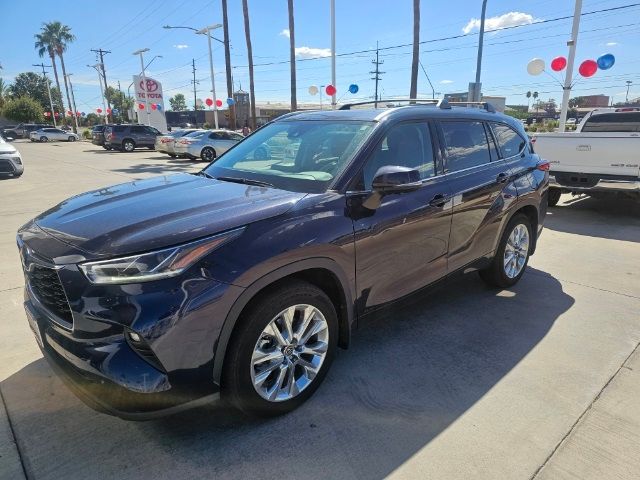 2023 Toyota Highlander Hybrid Limited