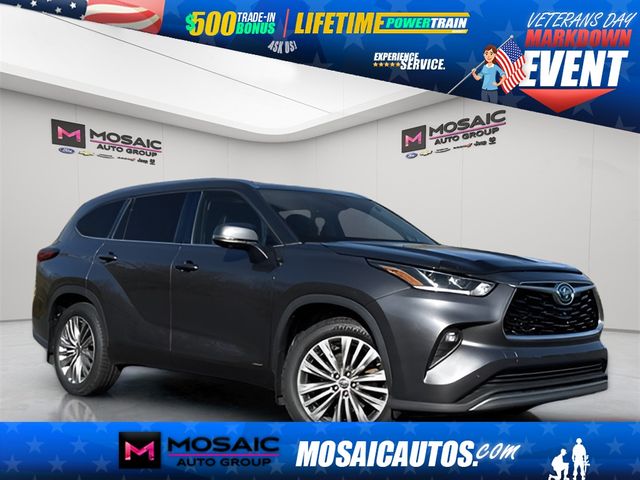 2023 Toyota Highlander Hybrid Platinum