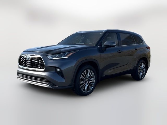 2023 Toyota Highlander Hybrid Platinum