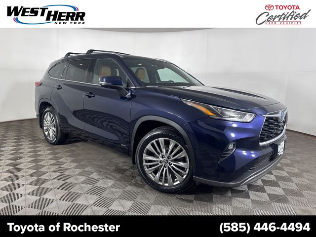 2023 Toyota Highlander Hybrid Platinum