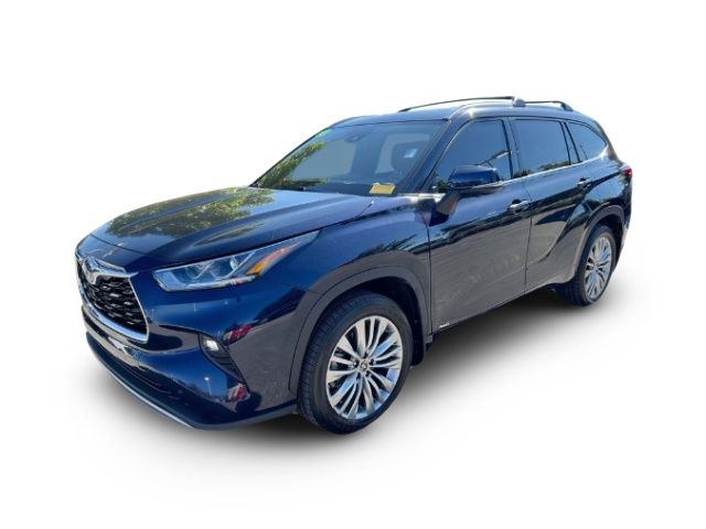 2023 Toyota Highlander Hybrid Platinum