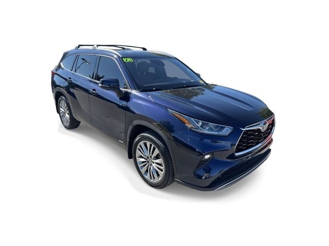 2023 Toyota Highlander Hybrid Platinum