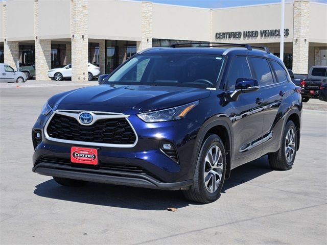 2023 Toyota Highlander Hybrid XLE