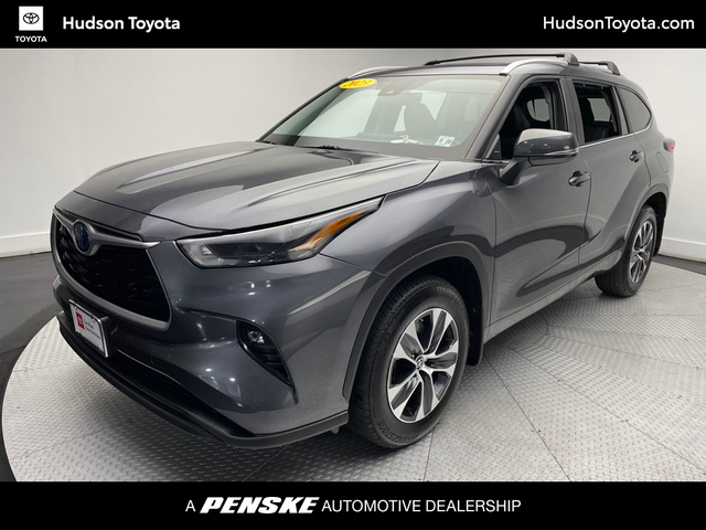 2023 Toyota Highlander Hybrid XLE