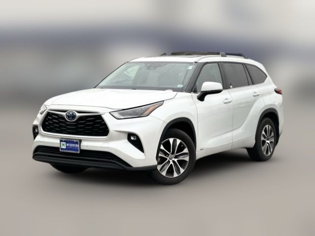 2023 Toyota Highlander Hybrid XLE