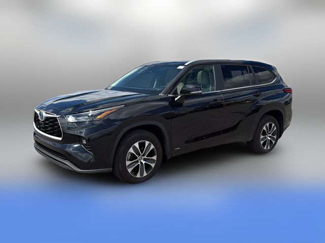 2023 Toyota Highlander Hybrid XLE