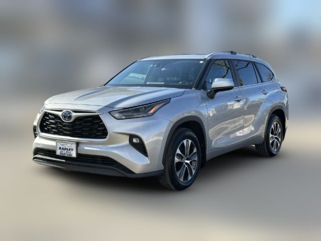 2023 Toyota Highlander Hybrid XLE