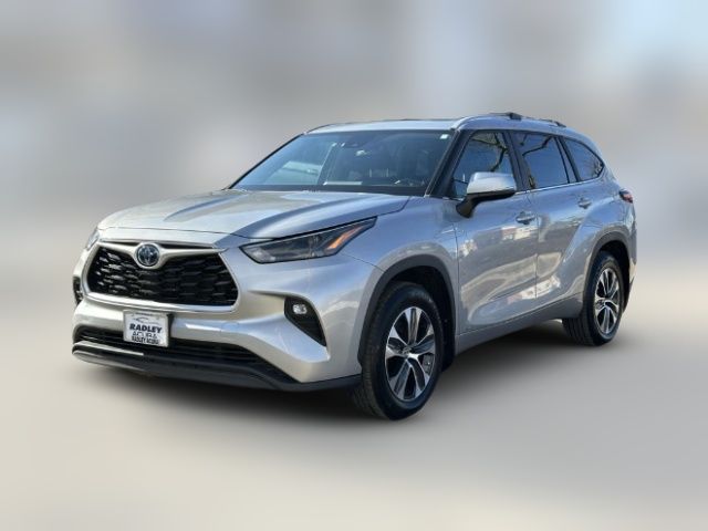 2023 Toyota Highlander Hybrid XLE