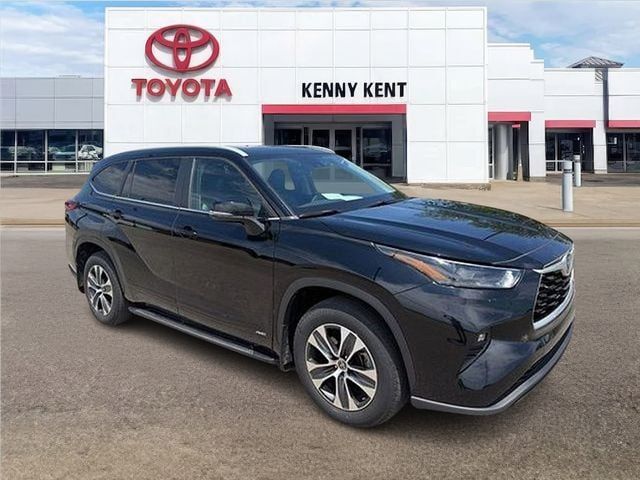 2023 Toyota Highlander Hybrid XLE