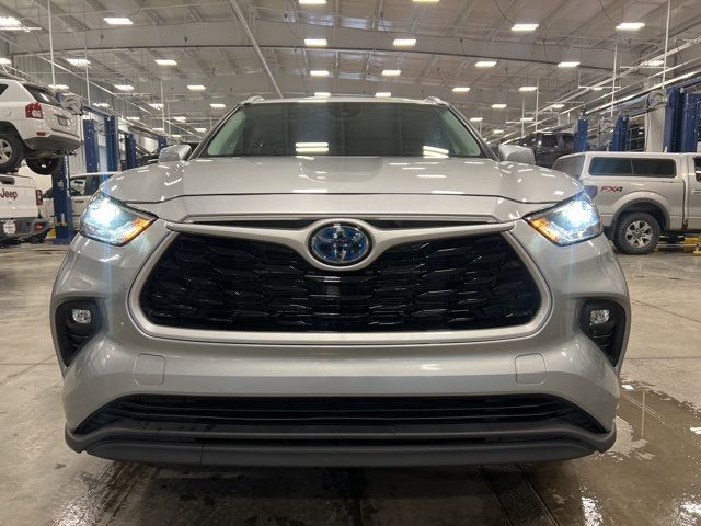 2023 Toyota Highlander Hybrid XLE