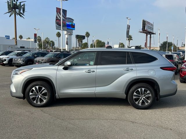 2023 Toyota Highlander Hybrid XLE