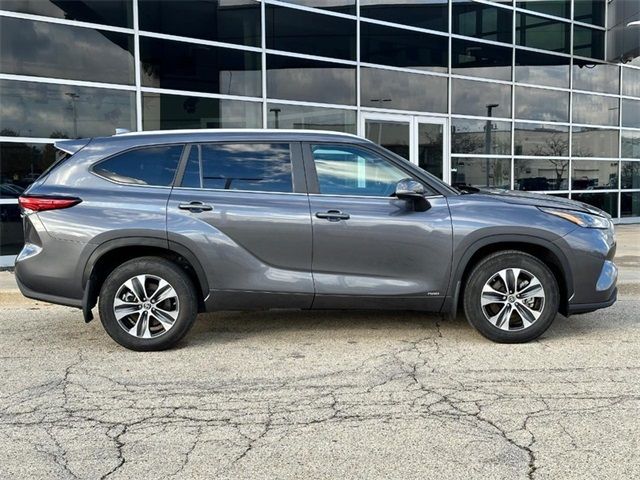 2023 Toyota Highlander Hybrid XLE