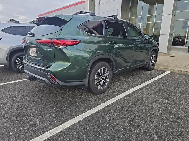 2023 Toyota Highlander Hybrid XLE