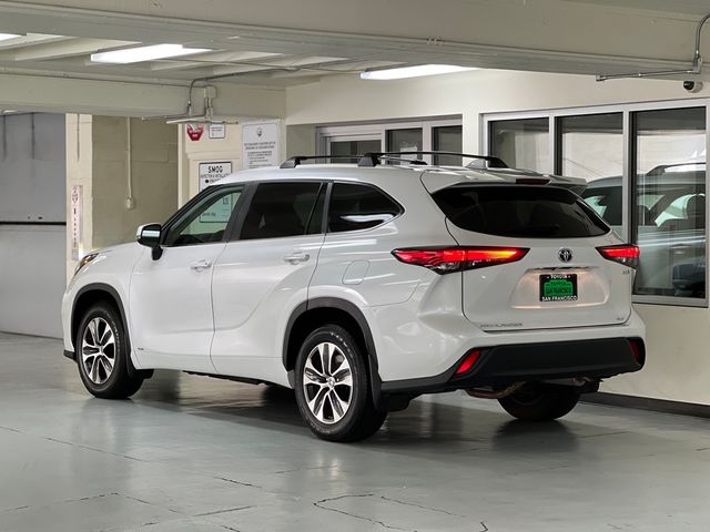 2023 Toyota Highlander Hybrid XLE