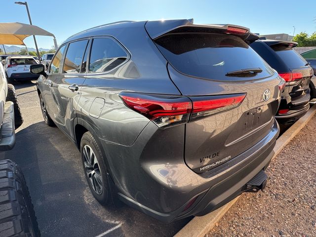 2023 Toyota Highlander Hybrid XLE