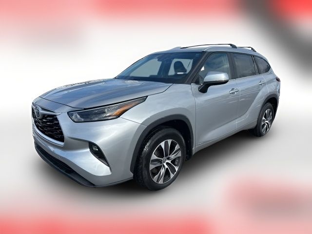 2023 Toyota Highlander Hybrid XLE