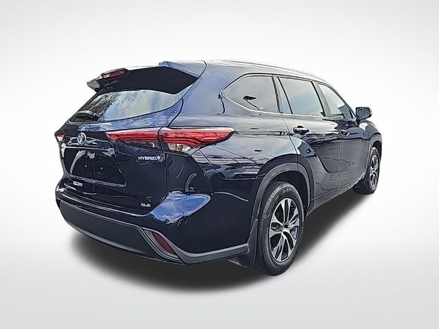 2023 Toyota Highlander Hybrid XLE