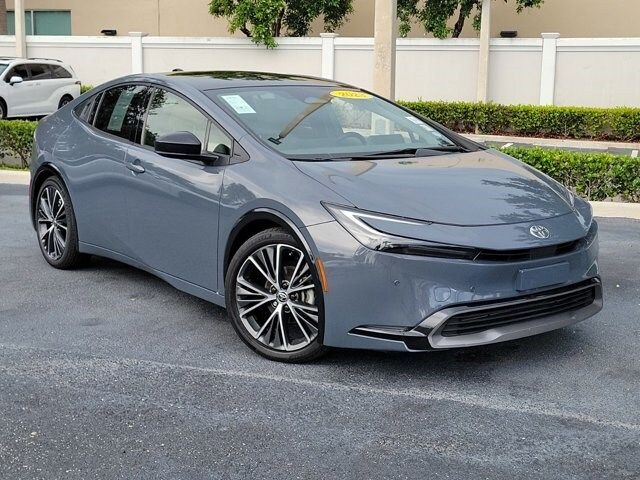 2023 Toyota Prius XLE