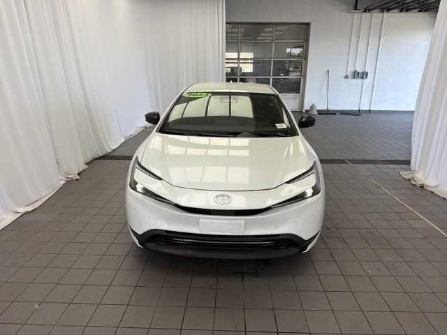 2023 Toyota Prius 