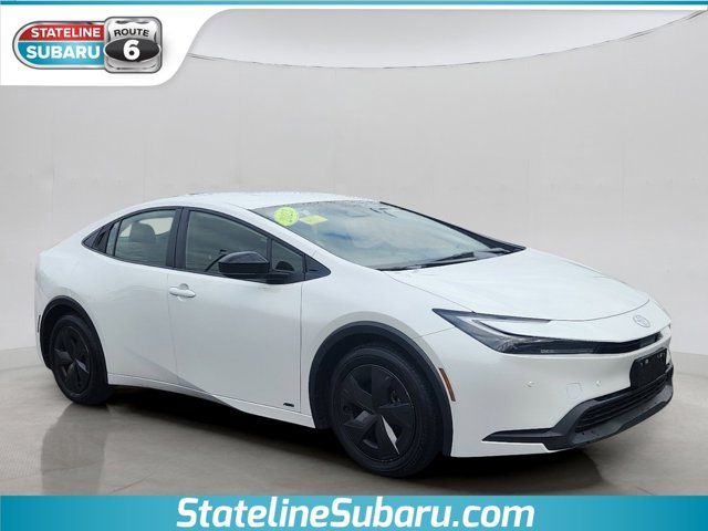 2023 Toyota Prius LE