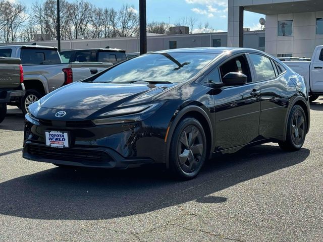 2023 Toyota Prius LE